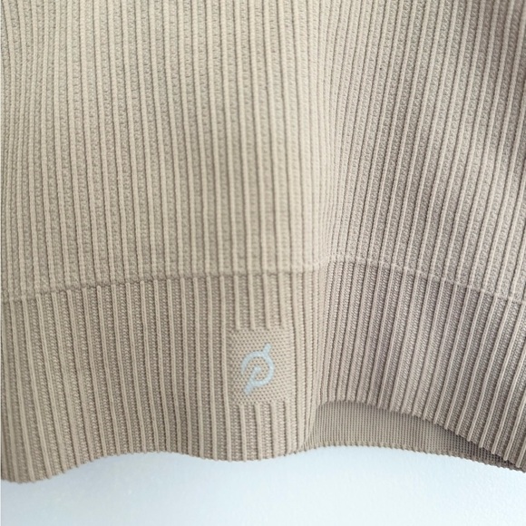 NWT Peloton Seamless Square Neck Sports Bra | Size XS/S - Picture 7 of 9